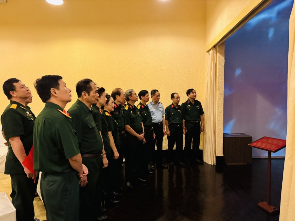 Trao truyền kí ức, nâng tầm công tác phát huy giá trị di sản Trao truyền kí ức, nâng tầm công tác phát huy giá trị di sản