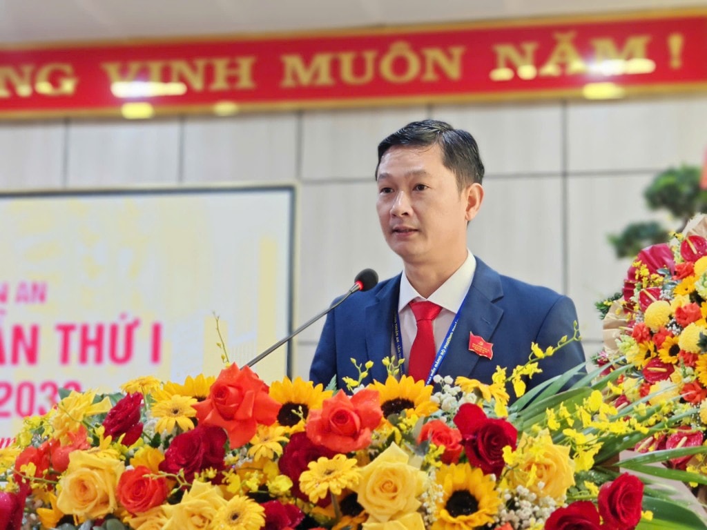 Phan Thái Sơn giữ chức Phó Bí thư Thường trực Đảng ủy phường