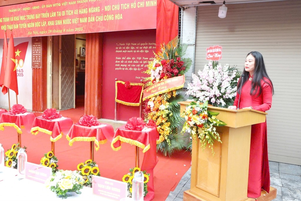 Trao truyền kí ức, phát huy giá trị di sản Trao truyền kí ức, phát huy giá trị di sản