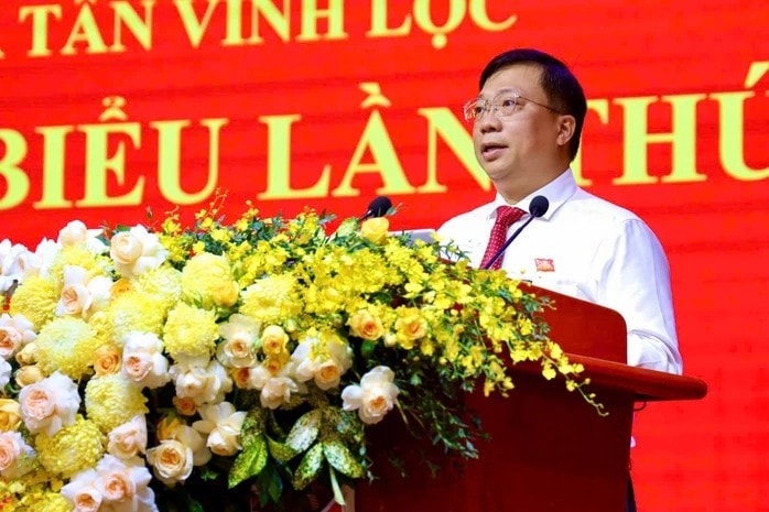Ông Nguyễn Thanh Nhã - Bí thư Đảng ủy, Chủ tịch HĐND xã Tân Vĩnh Lộc, phát biểu khai mạc đại hội