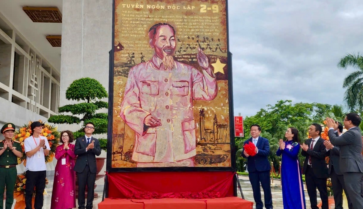 រដូវផ្ការីក-1.jpg