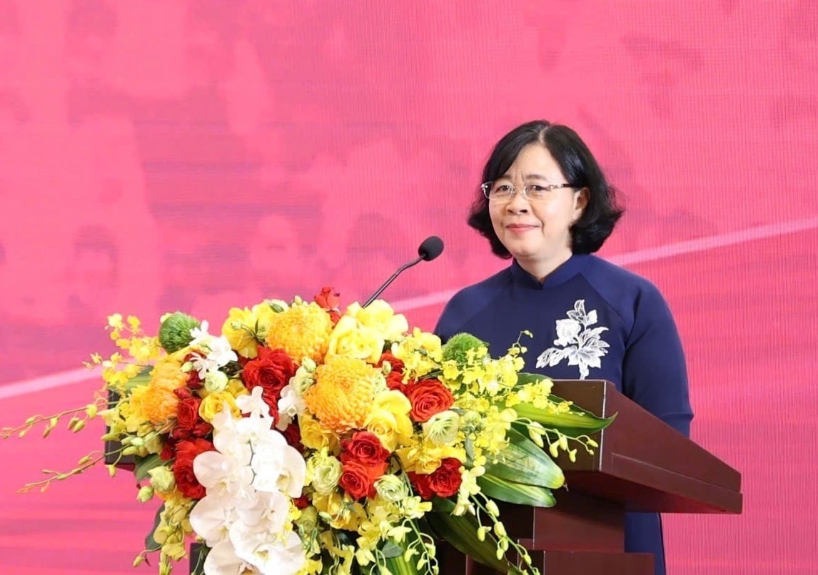 Ủy viên Bộ Chính trị, Bí thư Thành ủy, Trưởng đoàn đại biểu Quốc hội thành phố Hà Nội Bùi Thị Minh Hoài Ủy viên Bộ Chính trị, Bí thư Thành ủy, Trưởng đoàn đại biểu Quốc hội thành phố Hà Nội Bùi Thị Minh Hoài