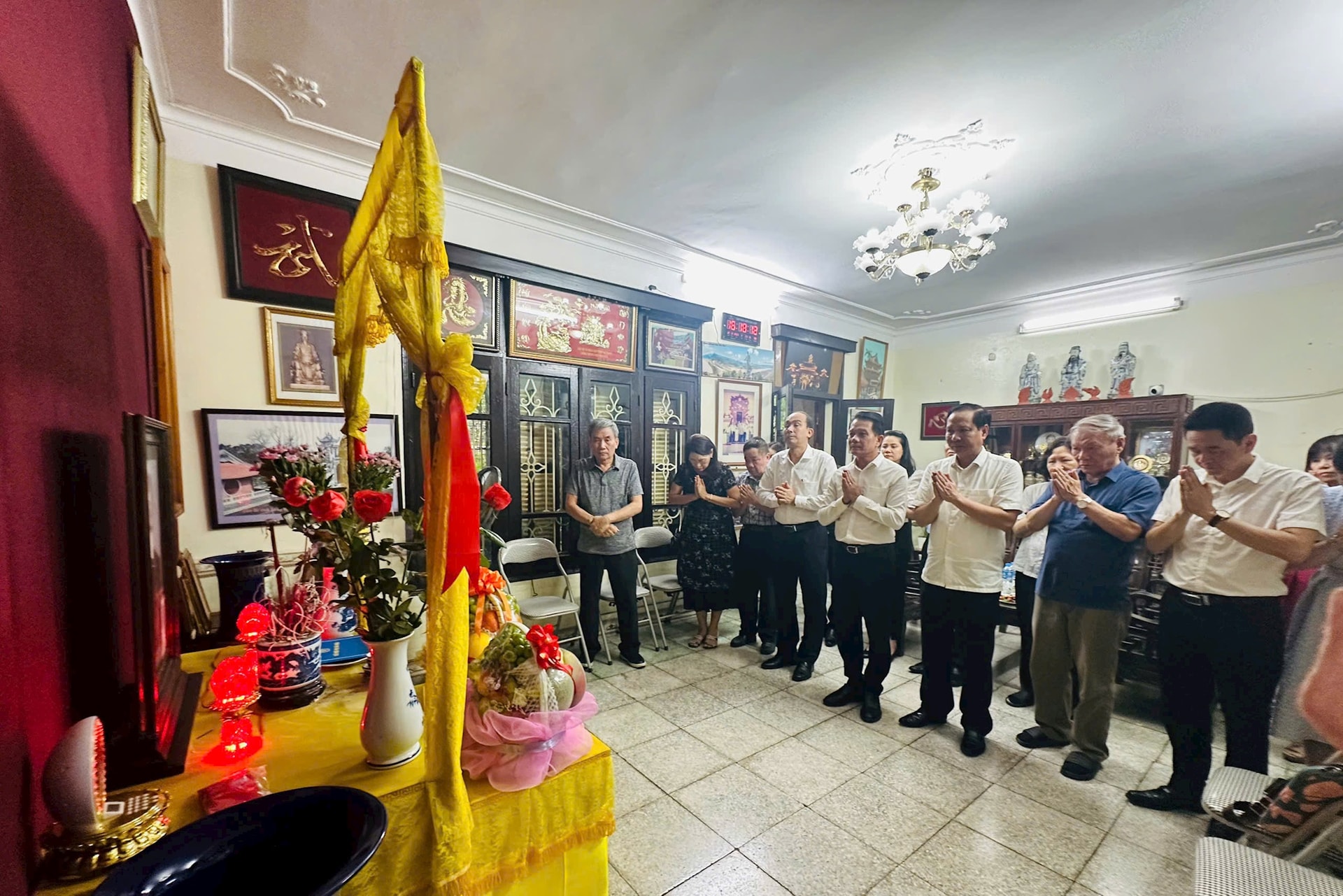 a-quyet-tham-nha-bac-vu-oanh-2.jpg