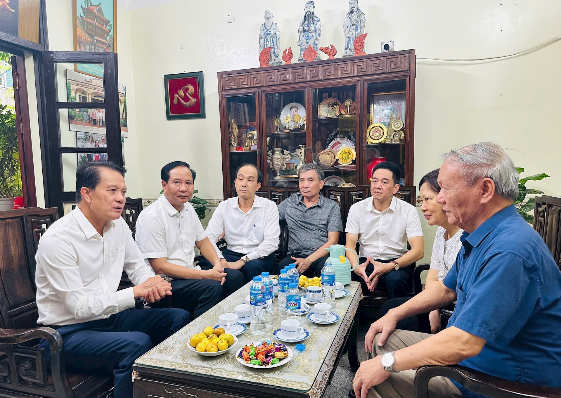 dc-hoang-trong-quyet-tham-gia-dinh-bac-vu-oanh.jpg