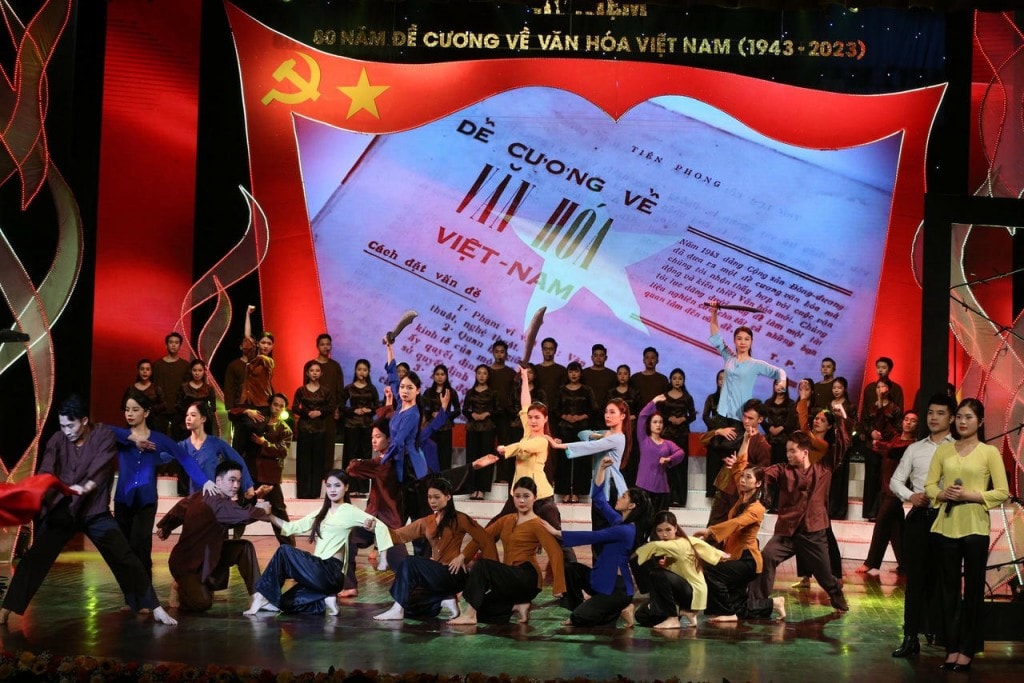 Kỷ niệm 80 năm ra đời Đề cương về Văn hóa Việt Nam (Ảnh: Báo điện tử Chính phủ)