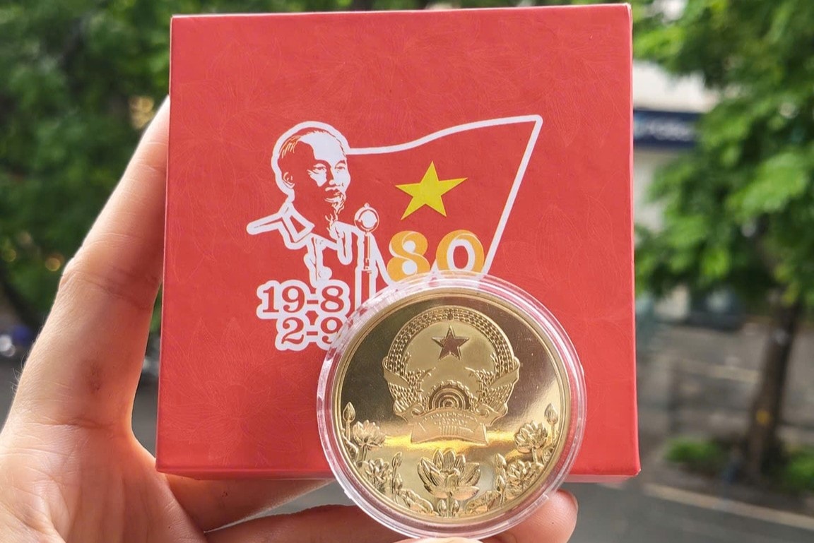 dong-xu-hop-kim-ky-niem-80-nam-quoc-khanh-bieu-tuong-cua-niem-tu-hao-dan-toc.jpg