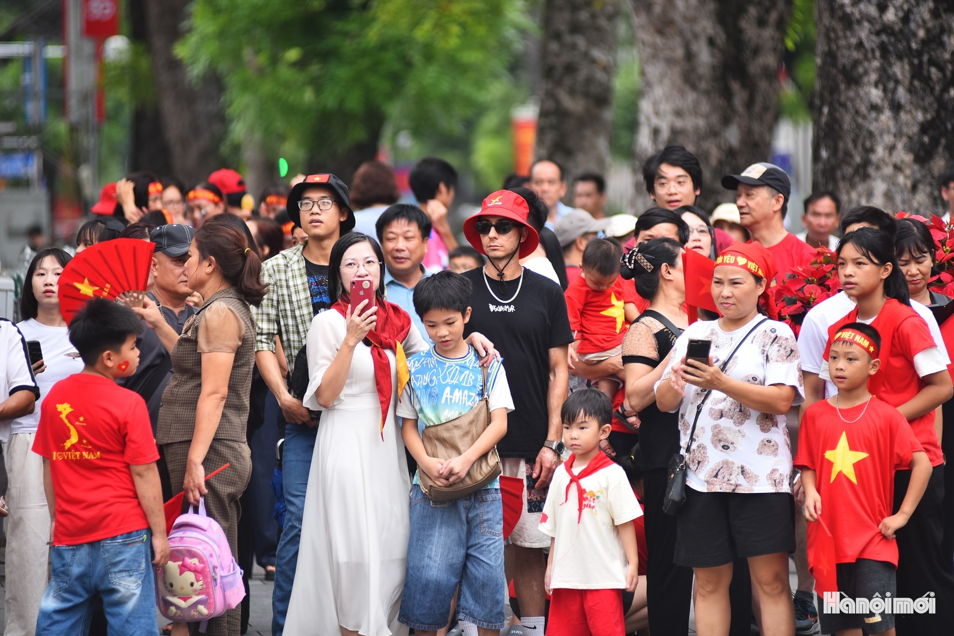 W_hnm-nguoidan-14.jpg