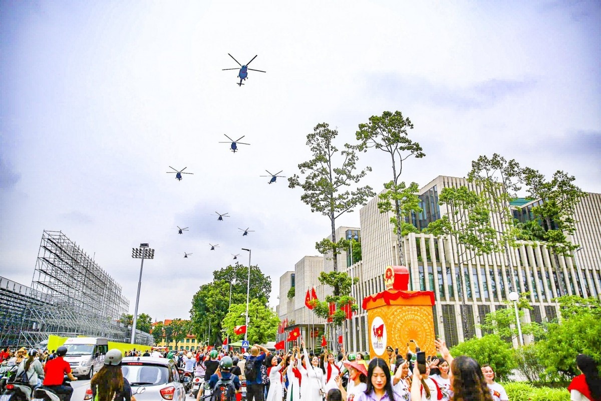 Hà Nội vươn mình từ mùa thu tháng Tám