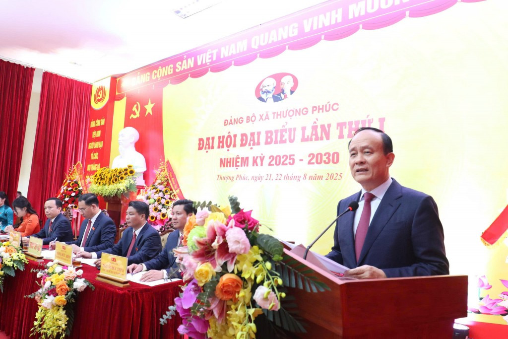 Phó Bí thư Thành uỷ, Chủ tịch HĐND thành phố Nguyễn Ngọc Tuấn phát biểu tại Đại hội Phó Bí thư Thành uỷ, Chủ tịch HĐND thành phố Nguyễn Ngọc Tuấn phát biểu tại Đại hội