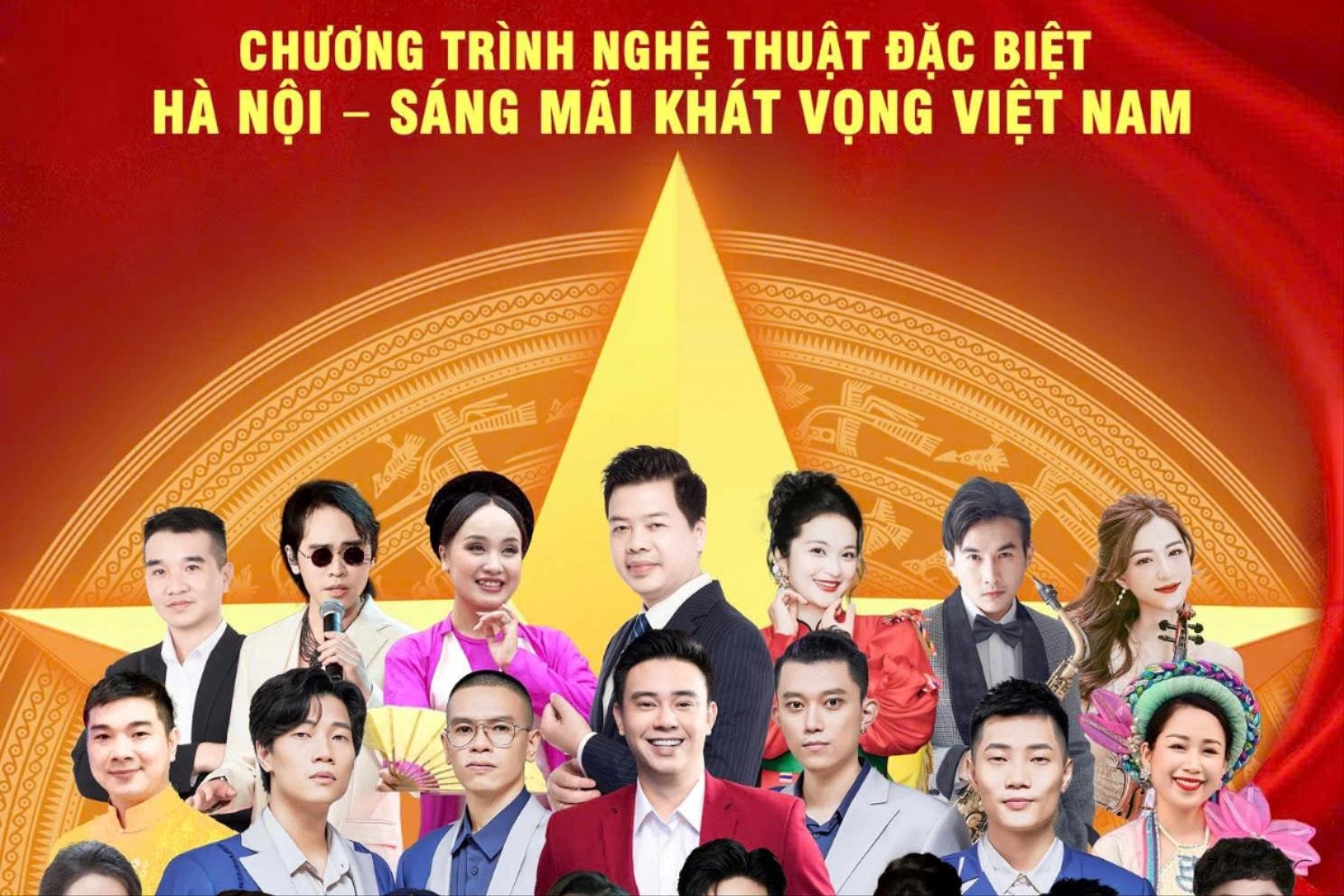 Chương trình “Hà Nội – Sáng mãi khát vọng Việt Nam”: Điểm nhấn màn dù lượn mang Quốc kỳ tung bay trên bầu trời