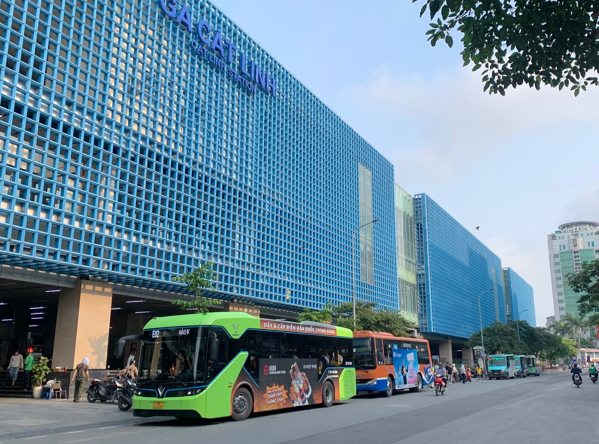xe-buyt-ket-noi-metro.jpg
