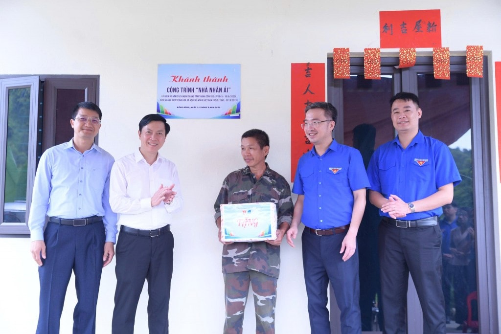 Ban Tổ chức Ban Tổ chức