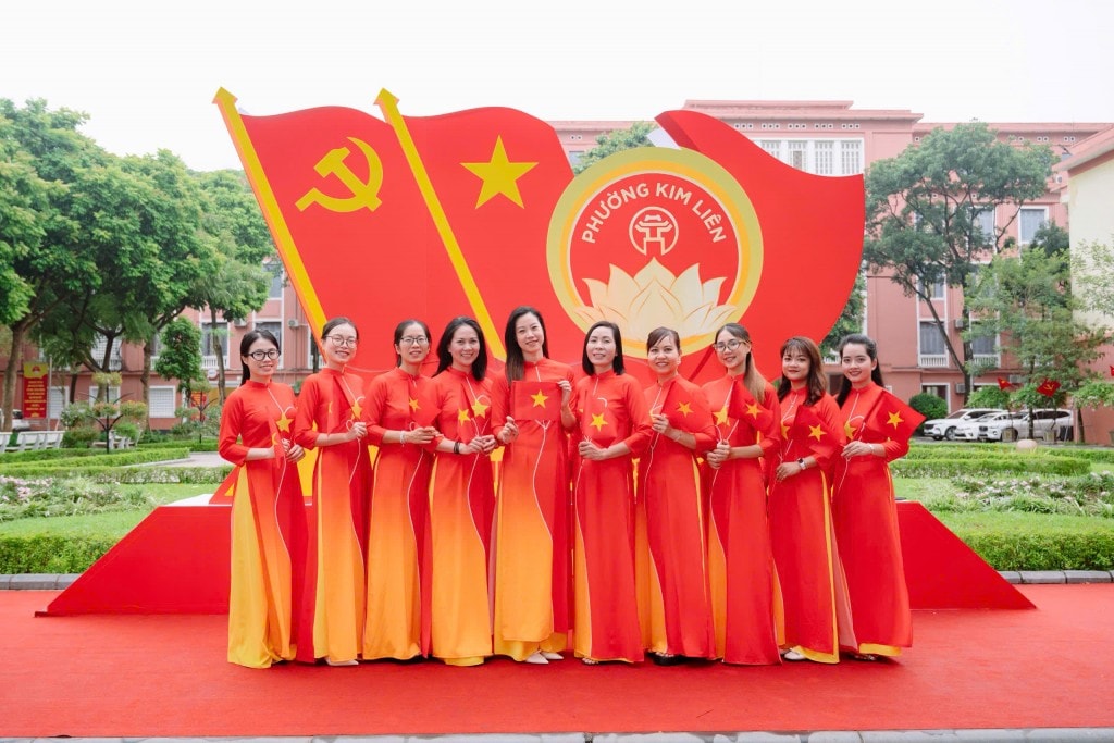 Nụ cười của giáo viên trẻ Kim Liên