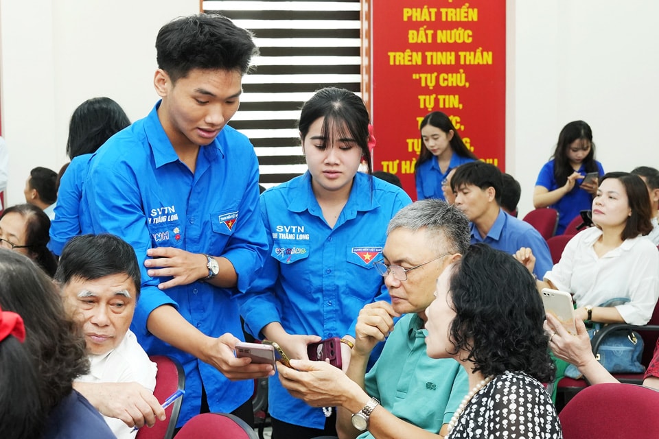กลุ่มเยาวชน.jpg