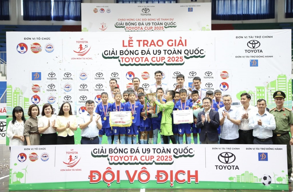 Việt Hùng Thanh Hoá đăng quang mùa giải 2025