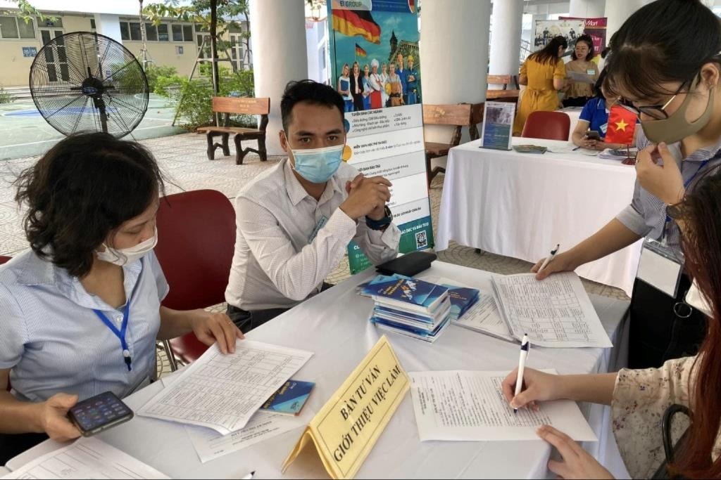 [Podcast] Hà Nội có nhu cầu tuyển dụng hơn 50.000 việc làm trong tháng 7-2025