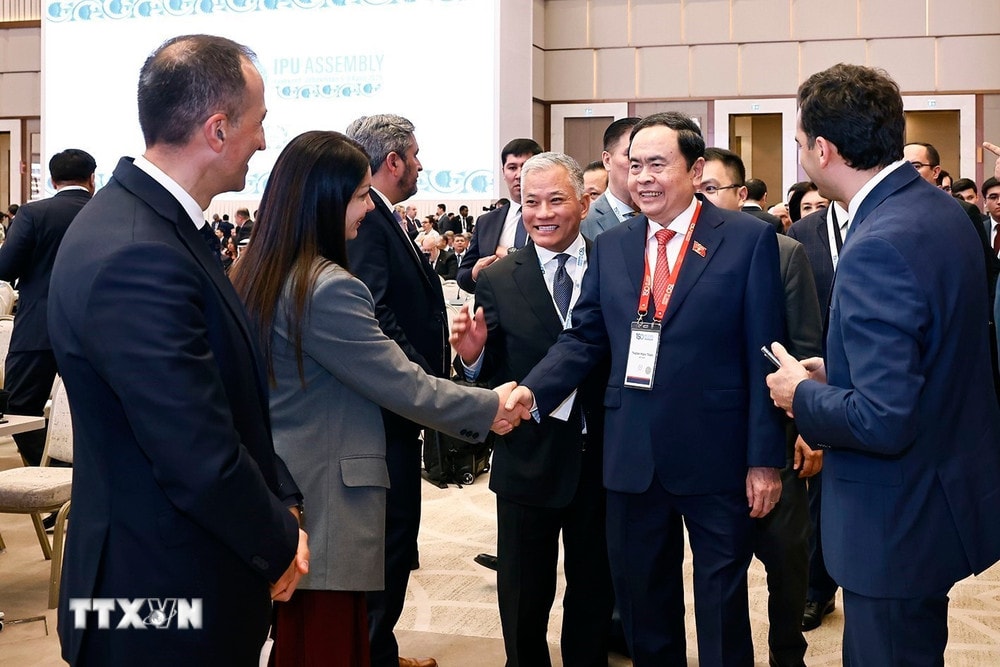 chu-tich-quoc-hoi-tran-thanh-man-du-le-khai-mac-ipu-9.jpg