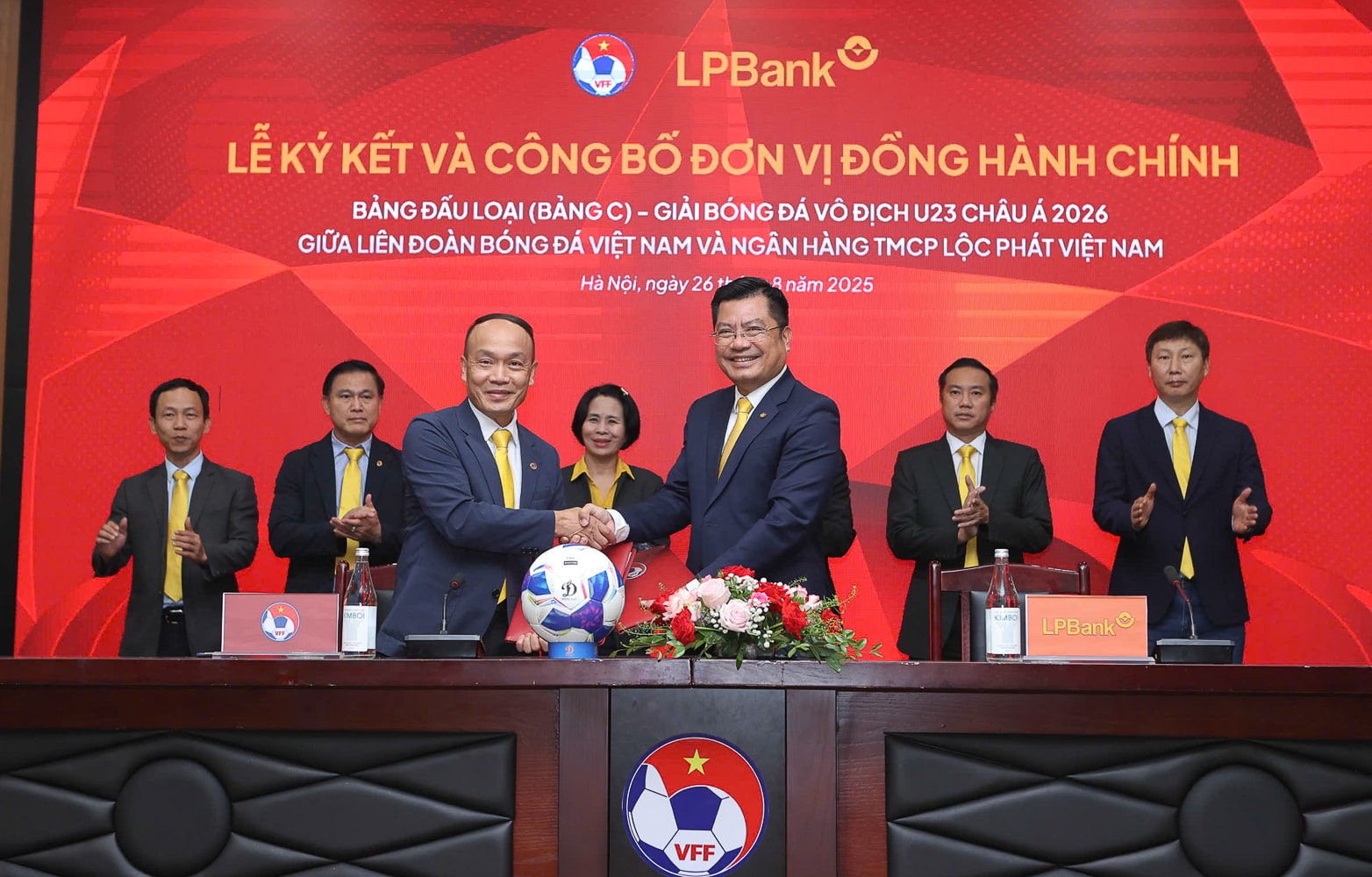 26-lpbank-ky-ket2.jpeg