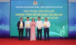 PV GAS được vinh danh về phong trào 