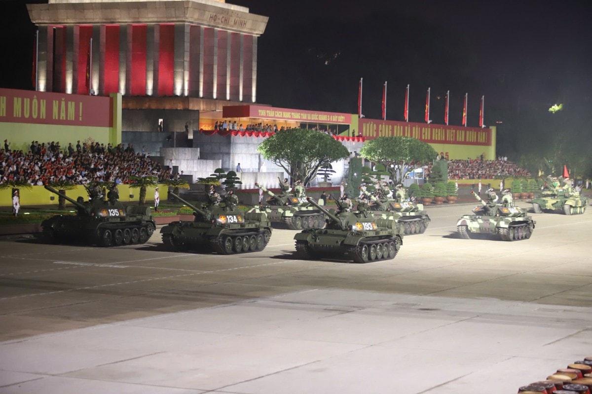 TRỰC TIẾP: Sơ duyệt cấp Nhà nước lễ diễu binh, diễu hành A80