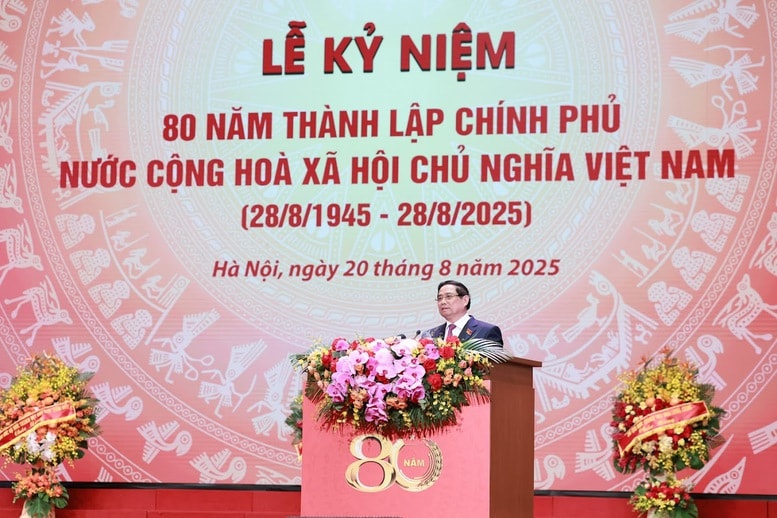 Thủ tướng: Chính phủ dưới sự lãnh đạo của Đảng, 80 năm hành trình vì nước, vì dân. Ảnh: VGP/Nhật Bắc