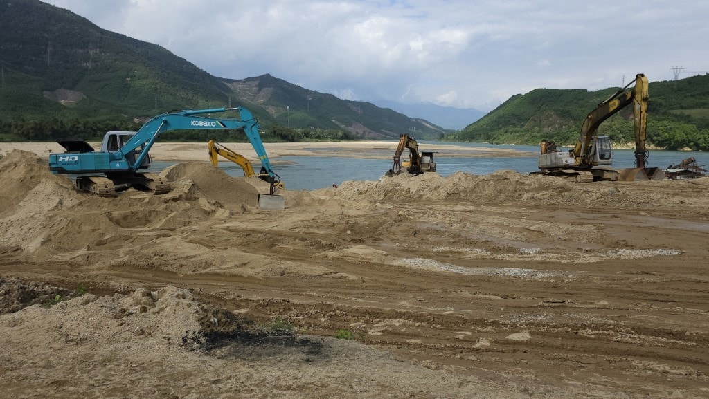 Không khởi tố vụ án hình sự liên quan đến mỏ cát Đại Sơn