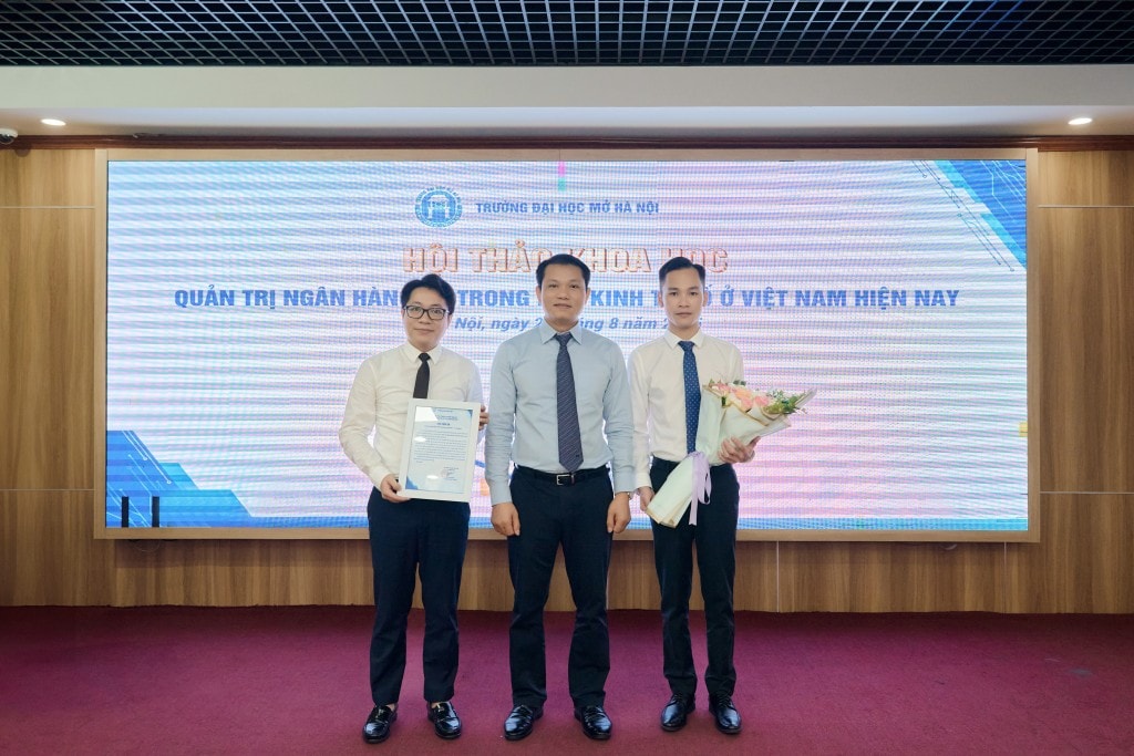 lãnh đạo lãnh đạo
