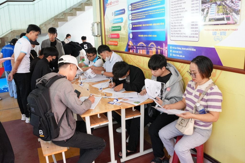Tính đến thời điểm hiện tại, có 1.830 thí sinh trúng tuyển đã xác nhận nhập học trên hệ thống của Bộ Giáo dục và Đào tạo