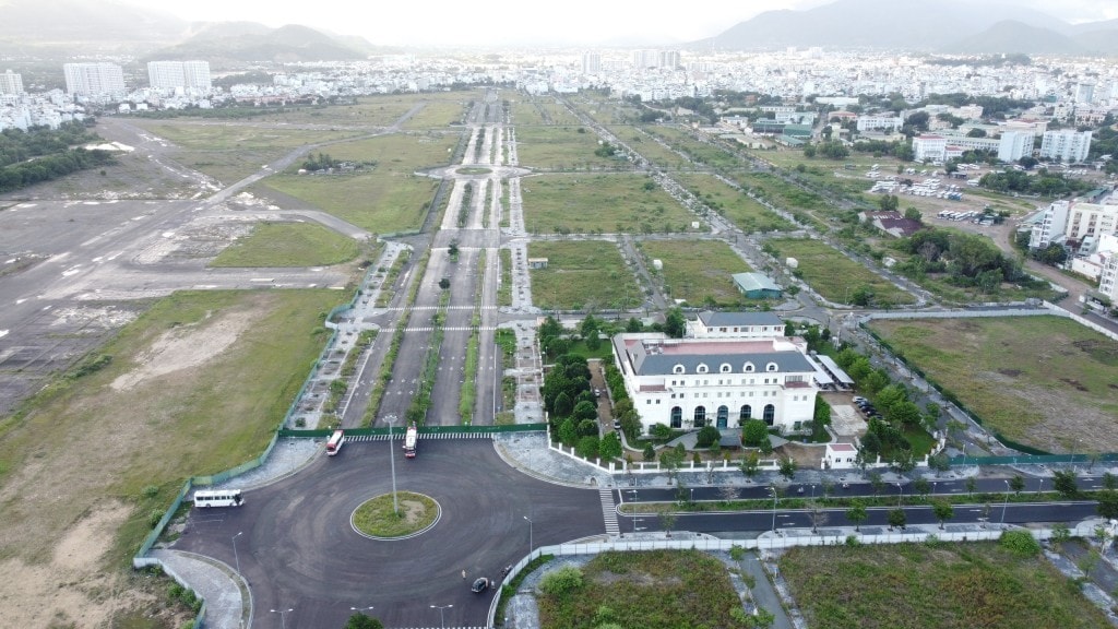 Sây bay Nha Trang (cũ) liên quan Dự án khu đô thị trung tâm thương mại-dịch vụ-tài chính-du lịch Nha Trang (Khánh Hòa) do Công ty Cổ phần Tập đoàn Phúc Sơn (Tập đoàn Phúc Sơn) làm chủ đầu tư (Ảnh CTV)