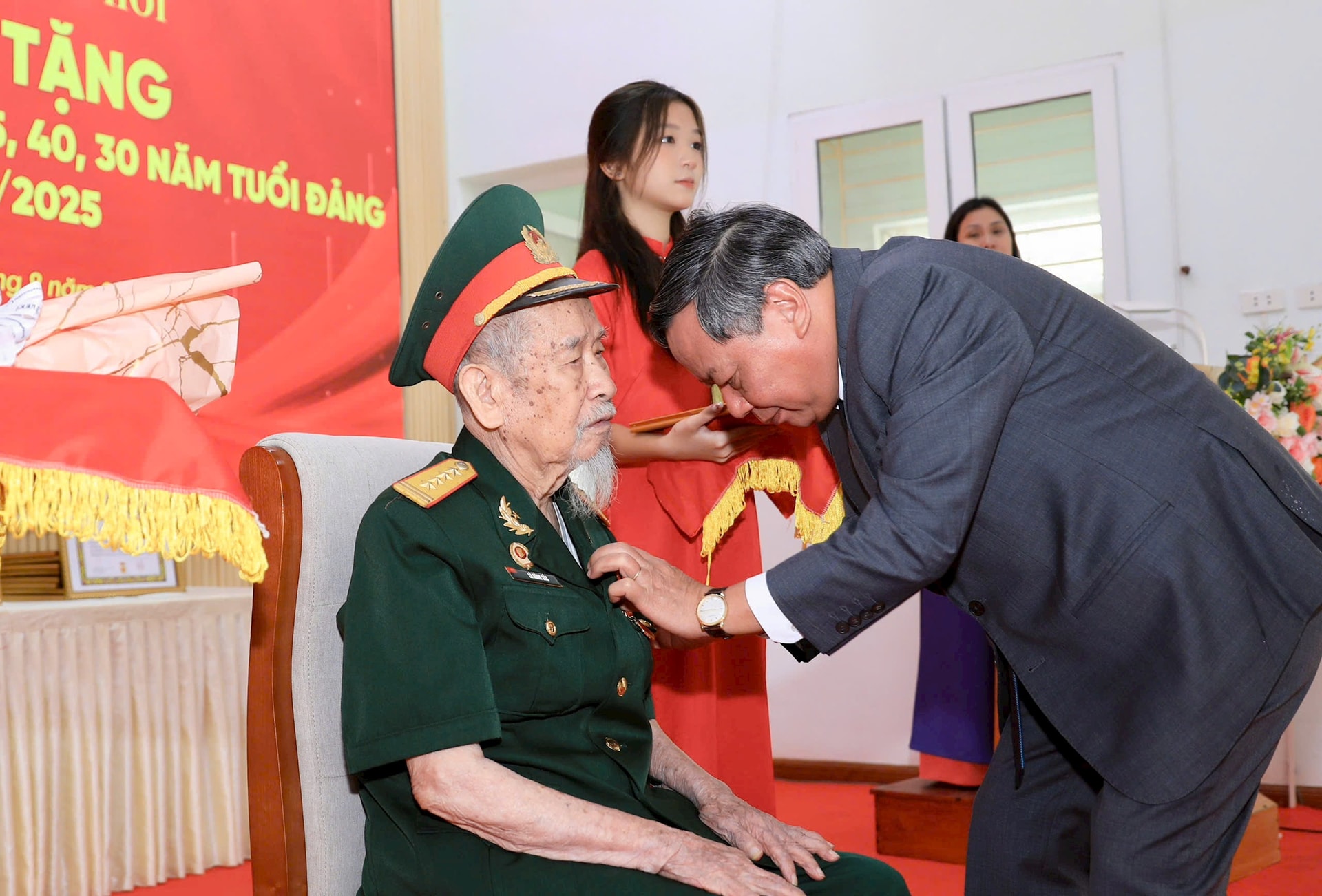 ngoc-hoi-1.jpg