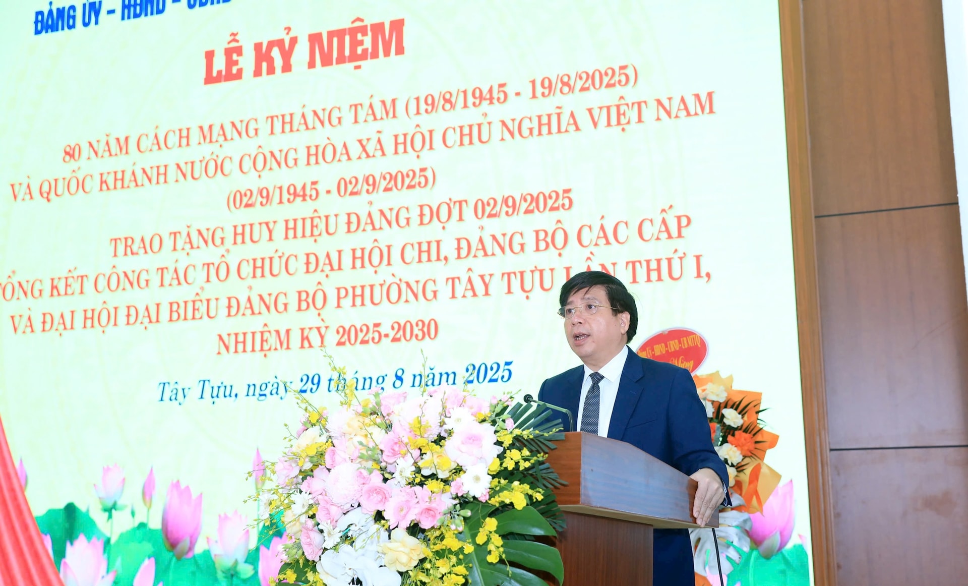 z6956846708678_49ee5a90b8c20136bdaedd9199130af0.jpg