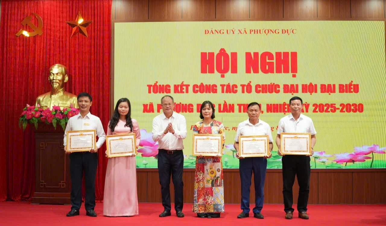 hh-dang-xa-phuong-duc2.jpg
