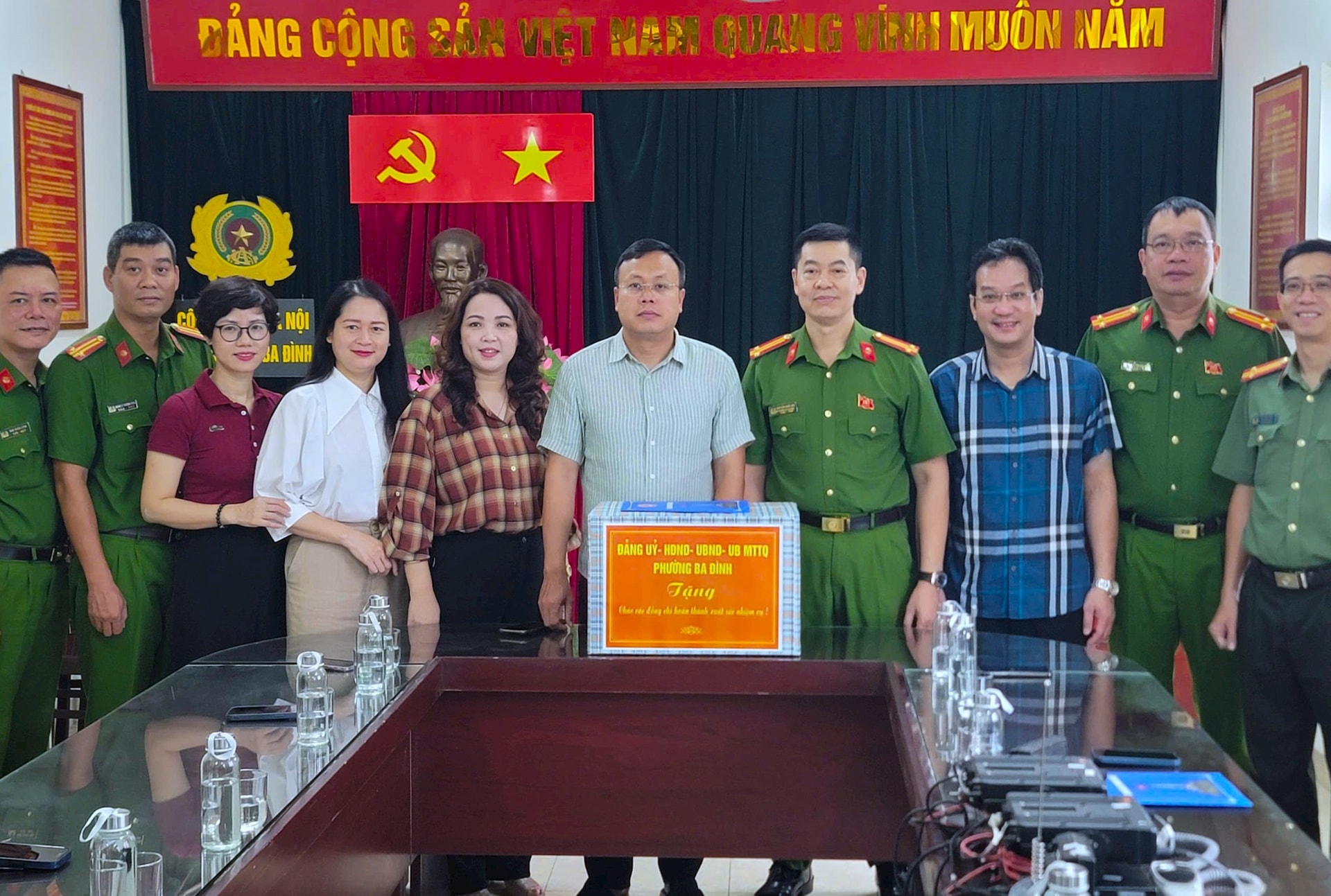 three-dinh6.jpg