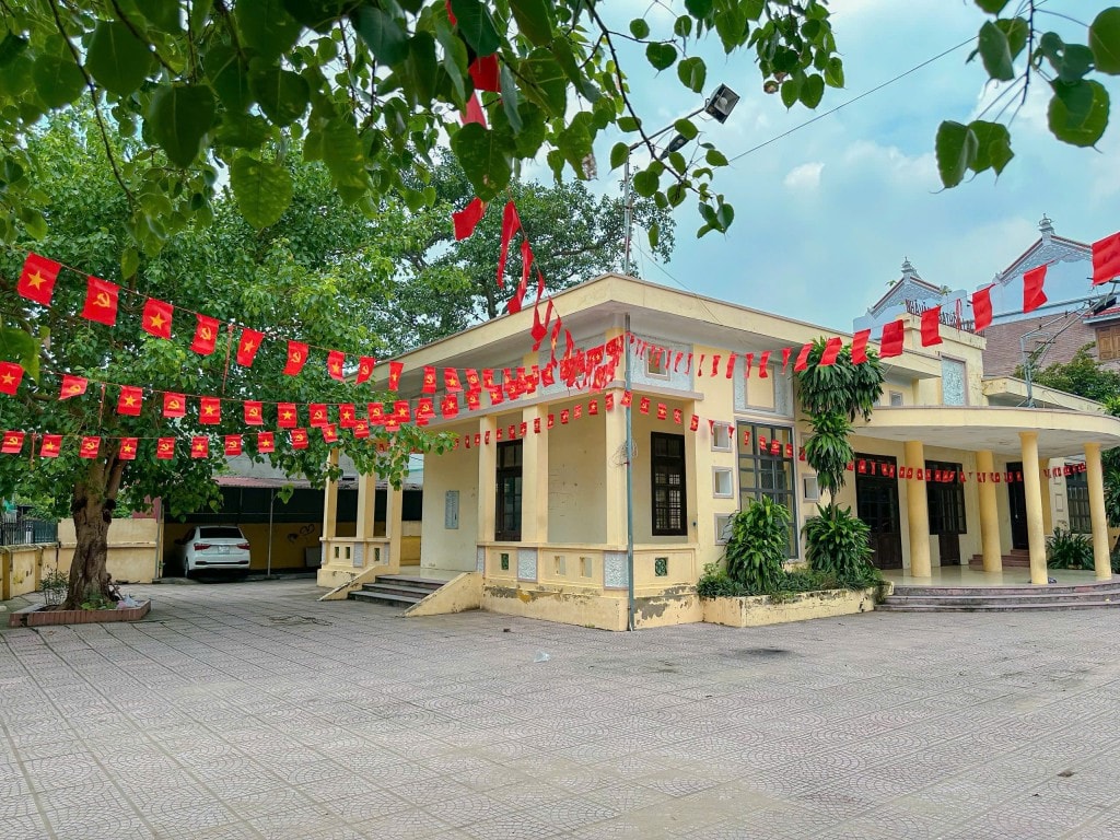 Những 