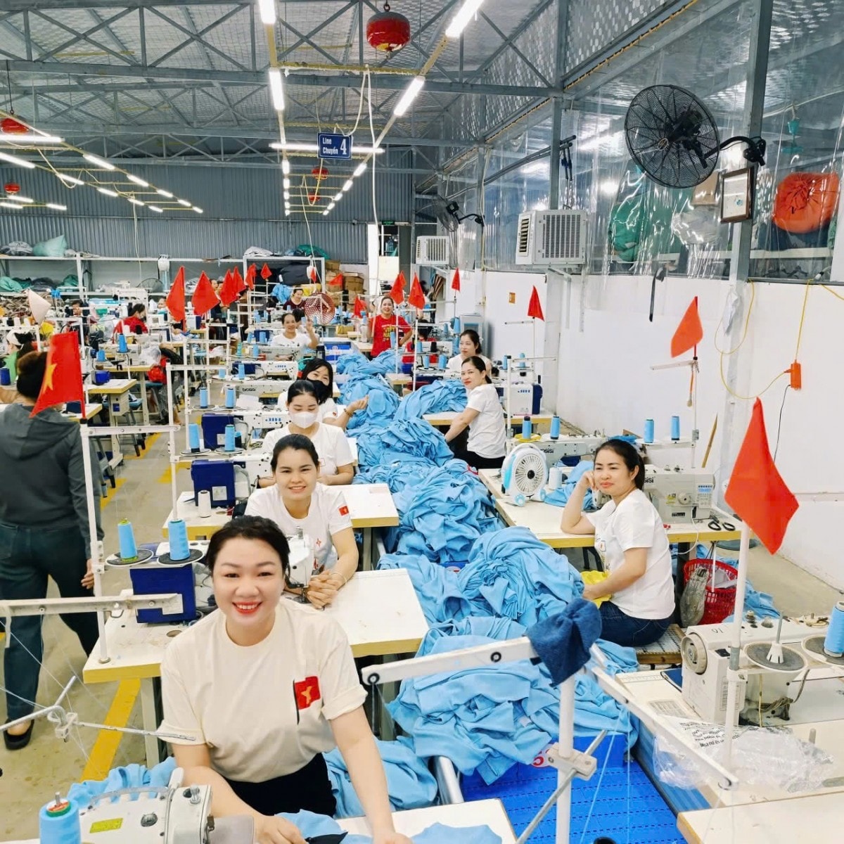 Công nhân lao động Thủ đô: Tự hào đi cùng trách nhiệm