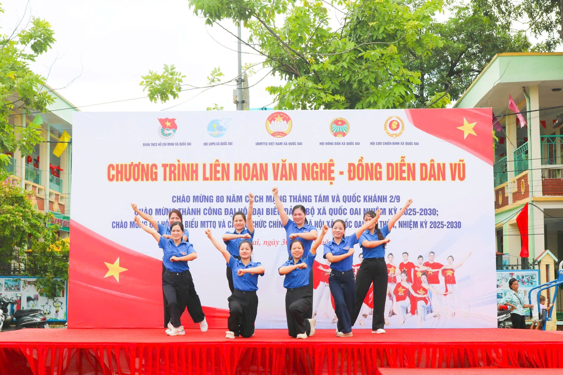 7quoc-oai.jpg