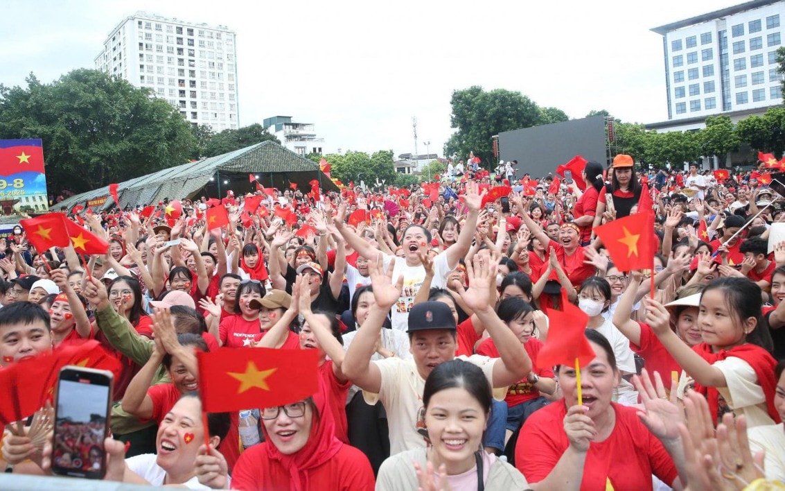 Thủ tướng Chính phủ yêu cầu khẩn trương triển khai tặng quà Quốc khánh cho người dân, bảo đảm đúng tiến độ
