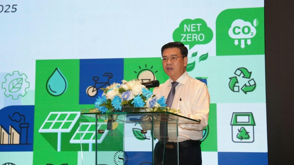 Ông Nguyễn Văn Dũng, Phó Chủ Tịch UBND TPHCM phát biểu chỉ đạo tại Lễ ký kết Ông Nguyễn Văn Dũng, Phó Chủ Tịch UBND TPHCM phát biểu chỉ đạo tại Lễ ký kết