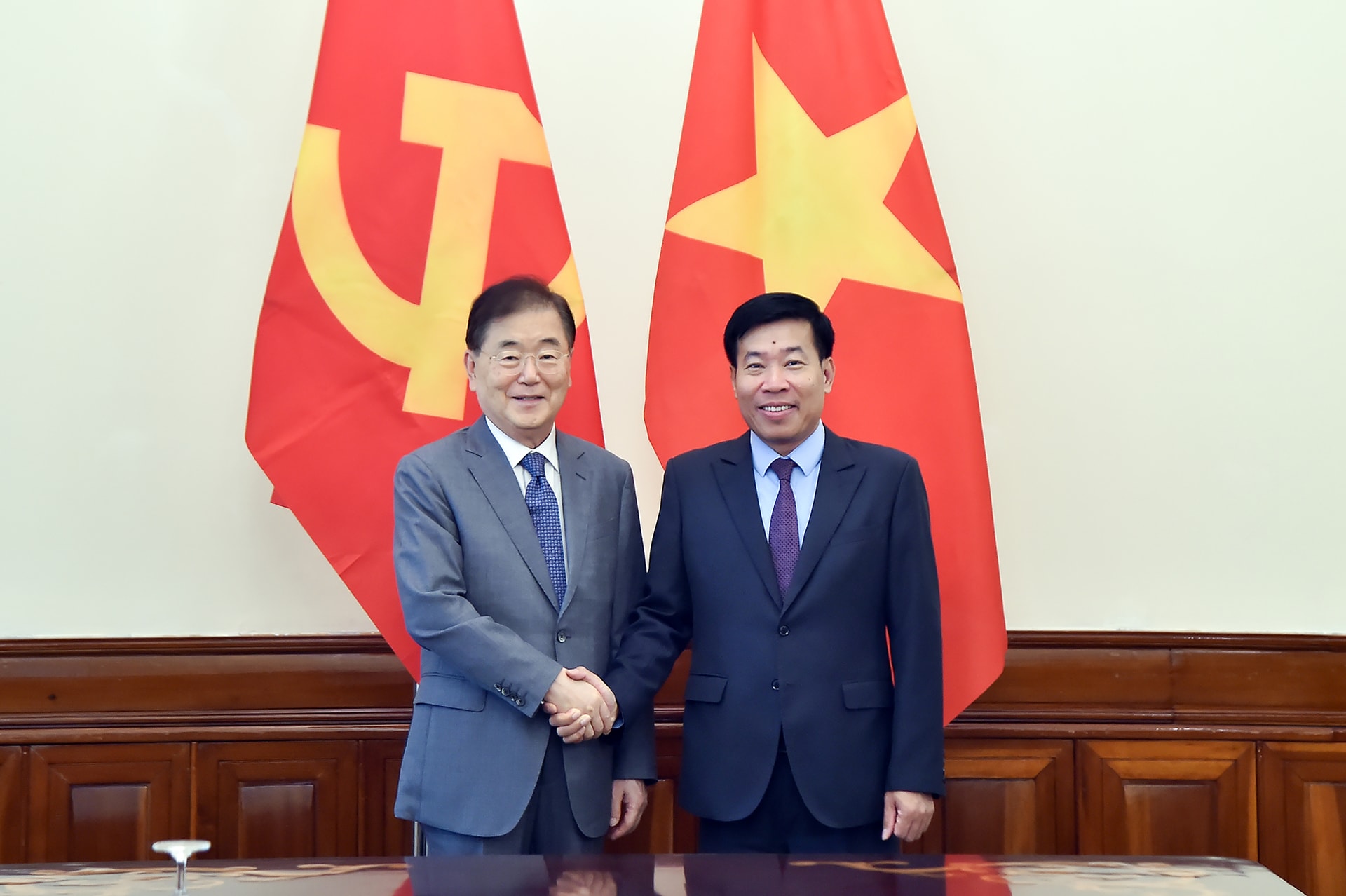gap-ong-chung-eui-yong.jpg