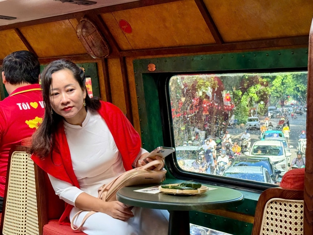 Đoàn tàu du lịch Hà Nội 5 Cửa Ô kết nối di sản, quảng bá văn hóa