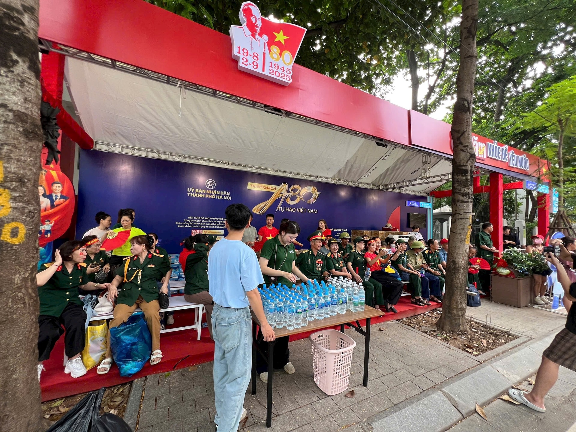 c-1.jpg