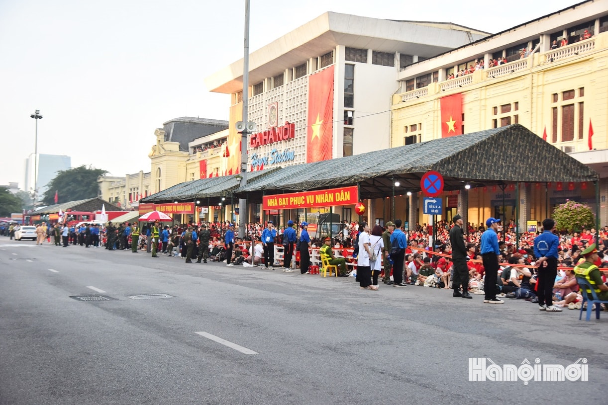 W_ga-ha-noi-1-.jpg