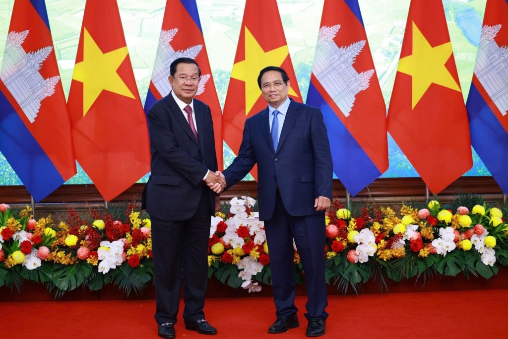 Thủ tướng Chính phủ Phạm Minh Chính đã có cuộc hội kiến với Chủ tịch Đảng Nhân dân Campuchia (CPP), Chủ tịch Thượng viện Campuchia Hun Sen - Ảnh: VGP/Nhật Bắc