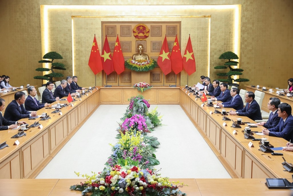 Hai bên nhất trí tiếp tục thực hiện hiệu quả nhận thức chung cấp cao, kiểm soát và giải quyết tốt hơn bất đồng, chia sẻ, thấu hiểu lẫn nhau - Ảnh: VGP/Nhật Bắc