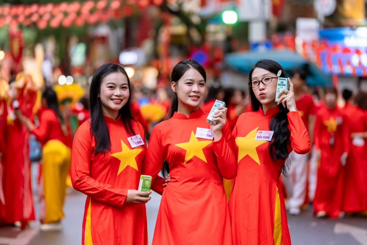 Gần 1 triệu sản phẩm Vinamilk tiếp sức cho các lực lượng tham gia Đại lễ kỷ niệm 80 năm Quốc khánh