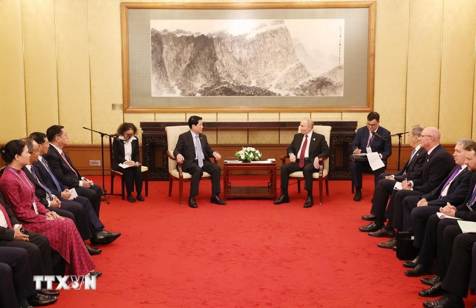 chu-tich-nuoc-luong-cuong-tong-thong-nga-putin-4.jpg