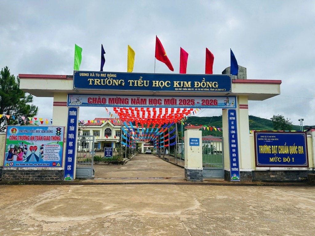 Trường Tiểu học Kim Đồng