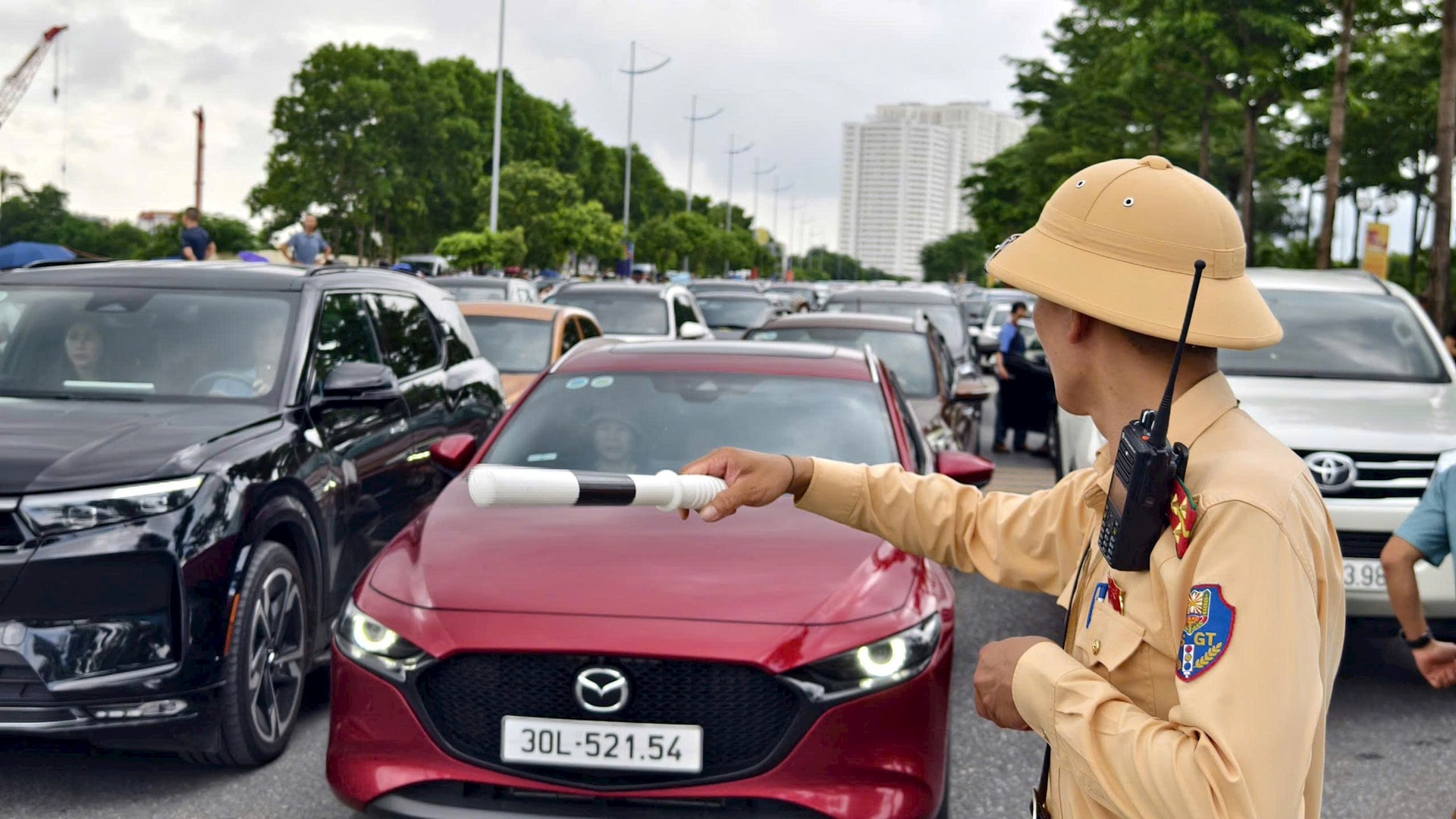 Hà Nội: Phân luồng giao thông phục vụ Triển lãm thành tựu kinh tế - xã hội đến hết 15-9