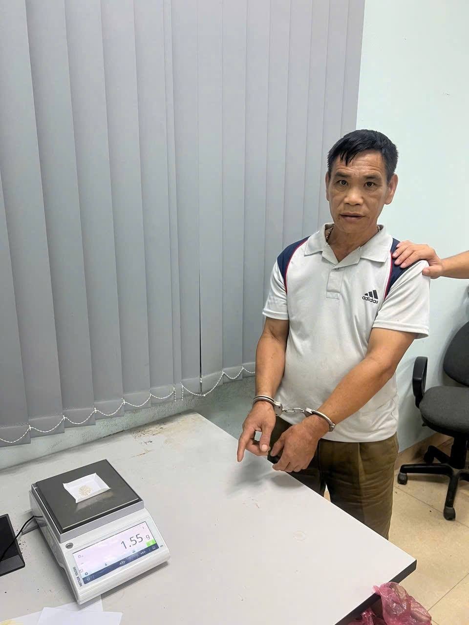 Đối tượng Tô Văn Ngầm và tang vật Đối tượng Tô Văn Ngầm và tang vật