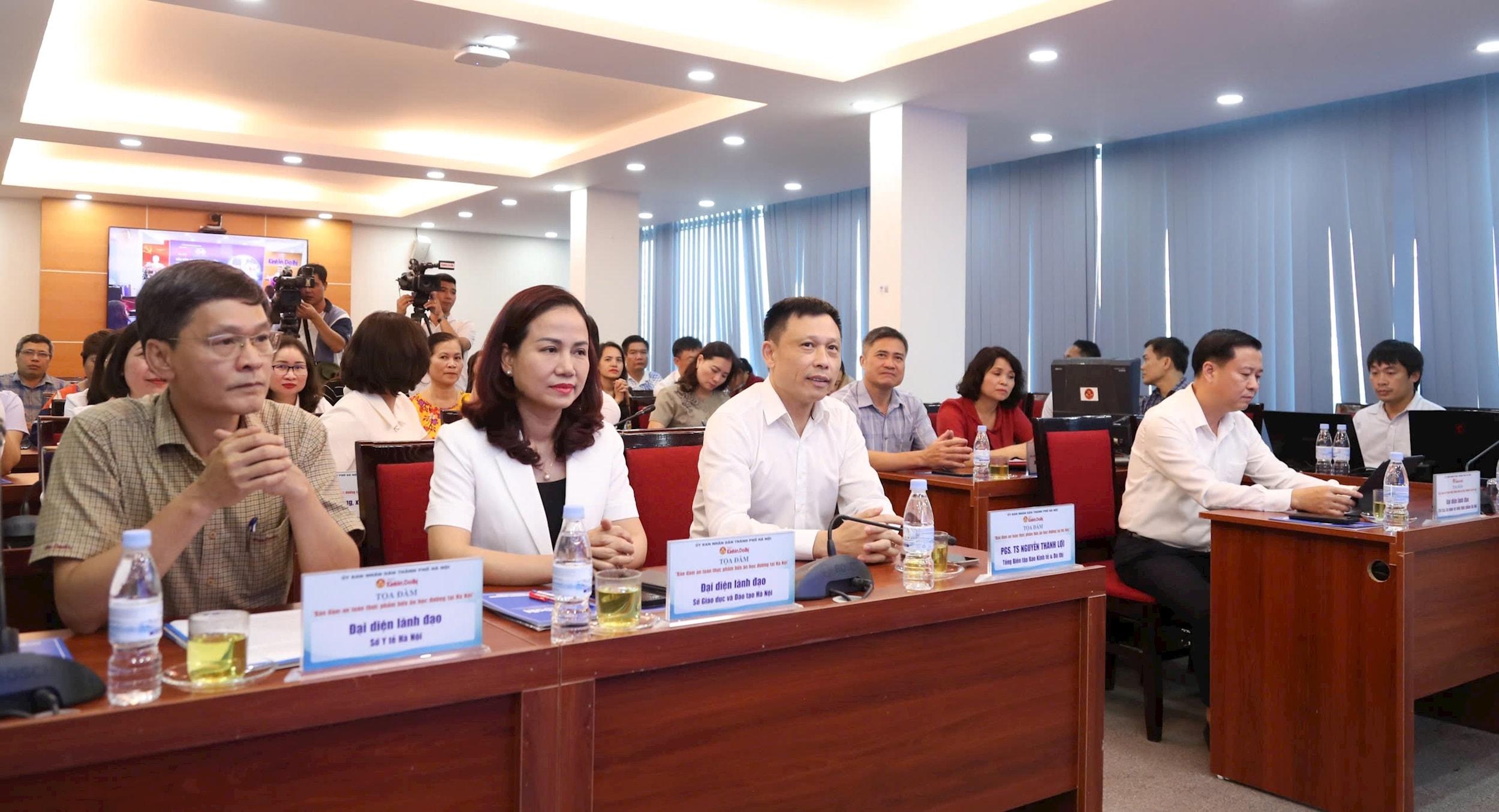 5-9-quang-canh.jpg